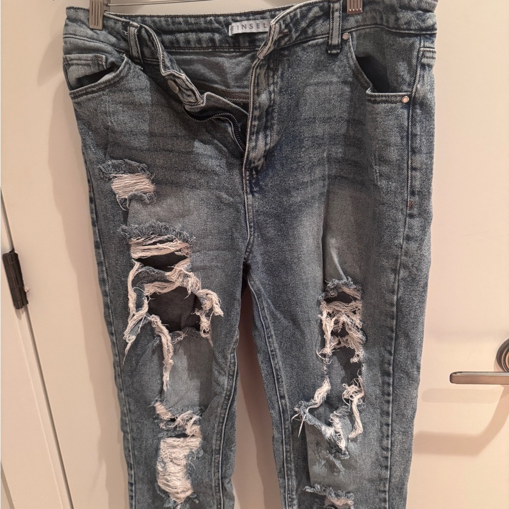 Tinseltown relaxed fit 90s Distressed light wash Jeans